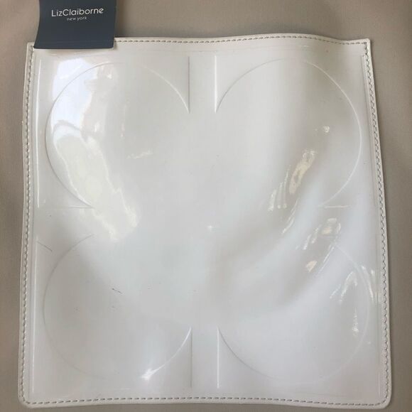 Liz Claiborne PURSE  NWT Liz Claiborne Pop Tote